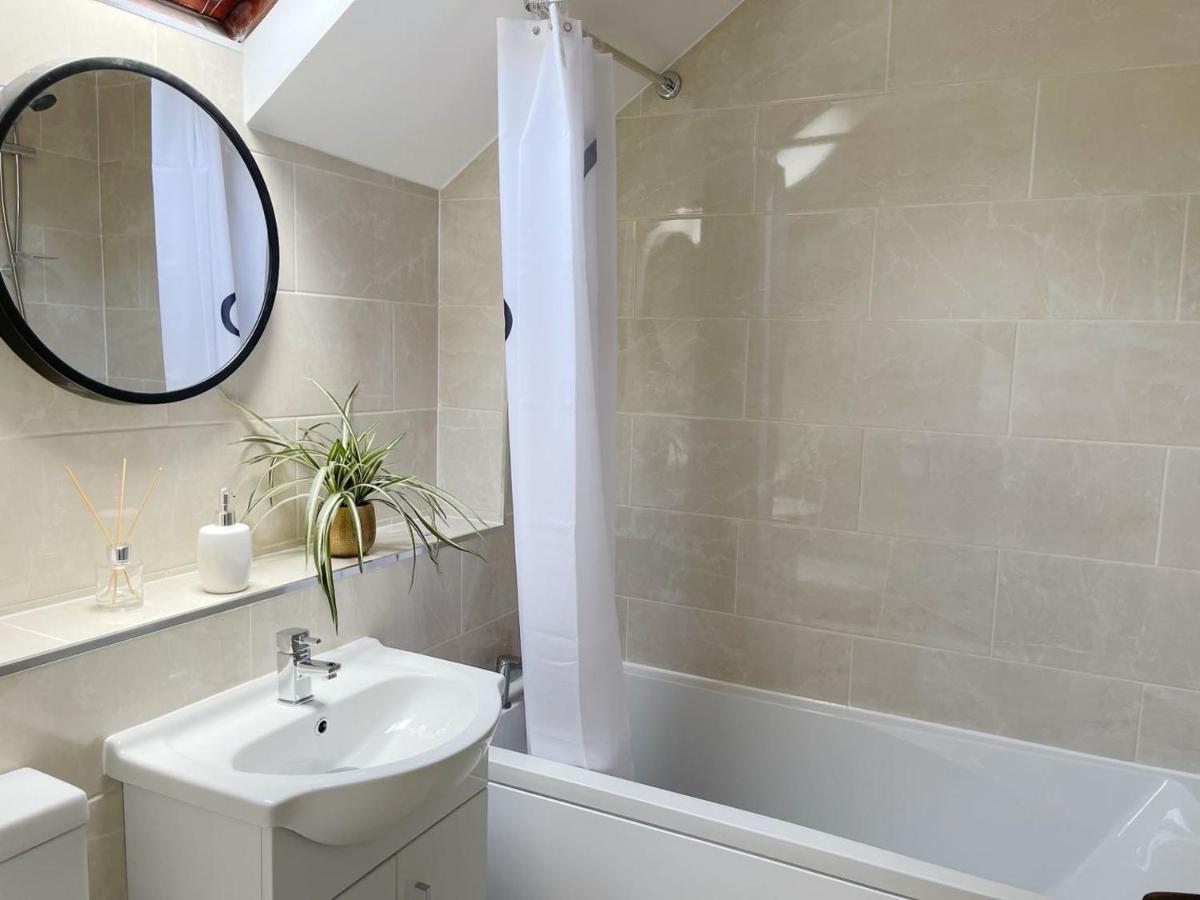 Apartamento Oxford City Centre House With Parking Exterior foto